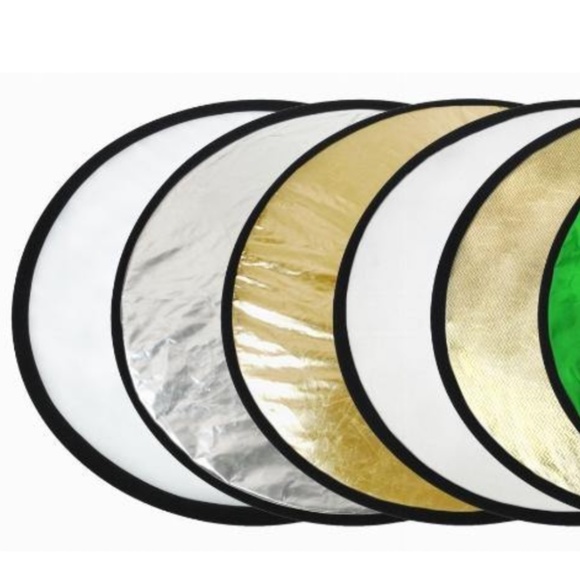 PHOTOGRAPHERS! ProMaster 7-in-1 Plus Reflector - 42'' - Picture 2 of 3